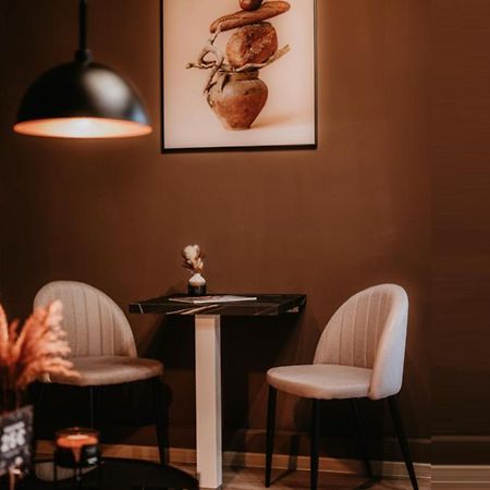 Llr Design Apartment - Sepia Toffee Im Zentrum Von Koblenz Кобленц Экстерьер фото